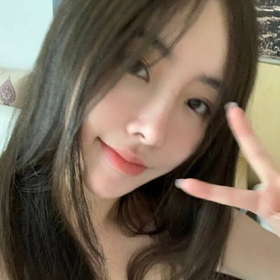 krystellah's profile picture. 