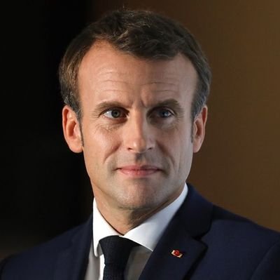 🇨🇵 Le seul homme d'État c'est @EmmanuelMacron @enmarchefr | ⛔ Les extrêmes hors de ma vue !