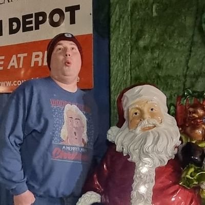 Former Co Presenter with Frank on The Craic'n Show on https://t.co/Hh0JJhky4r.
Current Finder of Other Peoples jobs.
Here's a story of a Derry man in Cork.