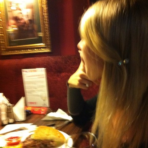 DashulyaSCHUR's profile picture. 