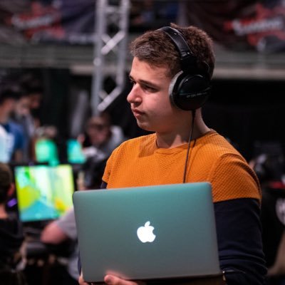 Zendek5754's profile picture. Coach of #WoufWouf R6 Team