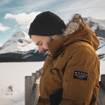 Filmmaker based out of Vancouver, British Columbia. Tutorials on https://t.co/LOZMwx7I1U