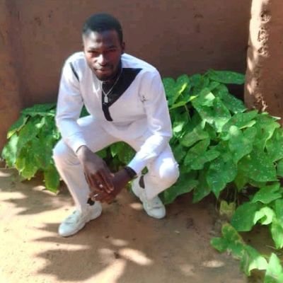 Bidjiye Augustin, je suis un élève ingénieur à l'école de génie chimique industriel et minérales, menbre de croix rouge, volontariat humanitaires .