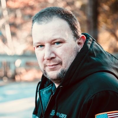 dwccarter's profile picture. Follower of Christ
Husband
Father
Patriot