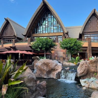 DarkTrig's profile picture. USC graduate. Disney DVC, MK, and WDW Passholder. Advanced business and engineering degrees.