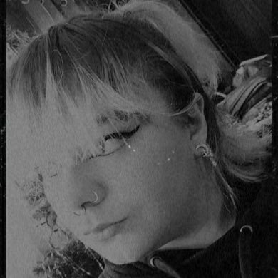 moonshinelynne1's profile picture. 