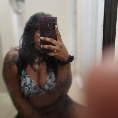 Chocolate2x2's profile picture. 