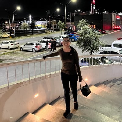 Melivll29's profile picture. 💜