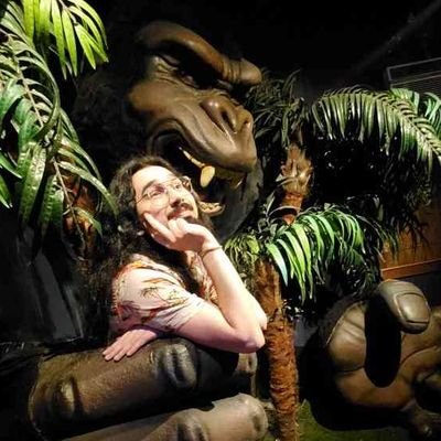 dappercatesq's profile picture. dumb nerd
why yes i do have a podcast