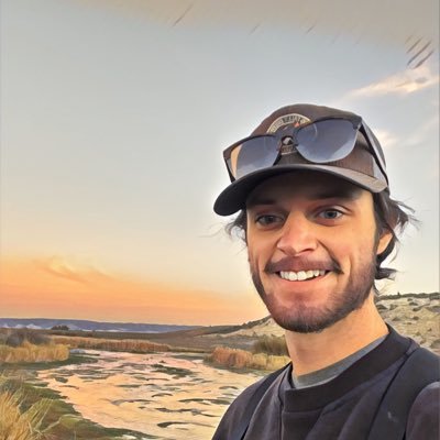 bcoff_'s profile picture. 🗻🏔🌋⛰🗻