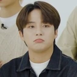 byeolbux's profile picture. we’re a little dumb but that’s okay
00즈; INFJ-T; ATEEZ only
