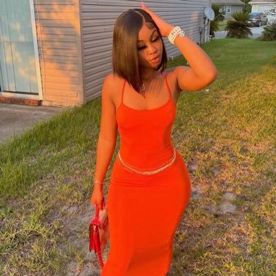 Heyyy Everyone Ms.BriBri Here👋🏽SESSIONS & CONTENT AVAILABLE💦Tampa, Fl📍I TRAVEL AS WELL DM ME!!✈️