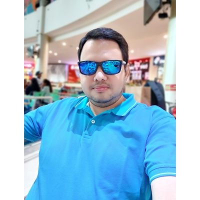 vmhatre's profile picture. 