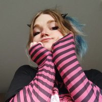 Elsa❄️ (@elsasingular) 's Twitter Profile