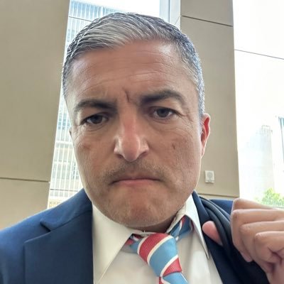 Sports Attorney 🧧/ tweet about West Coast situations/ Latin activities/ New Wave music