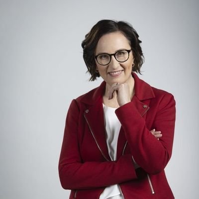 Kuluttaja-asiamies, ylijohtaja @kkv_uutiset #kuluttajansuoja #kuluttajaoikeus Vapaalla: Liikunta. Savusauna. Avanto.