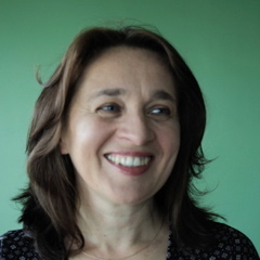 I am a cofounder of WhyBlueSky, which brings together sages, teachers and kids. What all of us have in common? Curiosity that knows no limits.