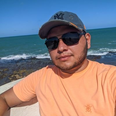 tontoiinn's profile picture. 