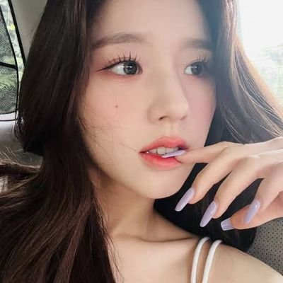 Parody (2000) - ㅤ✰ 、 the discovery beauty in imperfections that embrace her flaws and know that she is extraordinary, her name is 𝐇𝐞𝐞𝐣𝐢𝐧, 𝐉𝐞𝐨𝐧 。