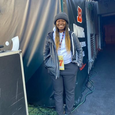 UNT Alumna💚 @_itsjustjireh_ 💍