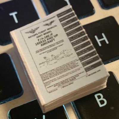 カクヨムとなろうで、ゆるいSFミリタリーの小説を書いてます。 カクヨム→ https://t.co/2adHhILTTj なろう→ https://t.co/q1Wtifx7zp
Bluesky→https://t.co/XZkdUMB7t7
