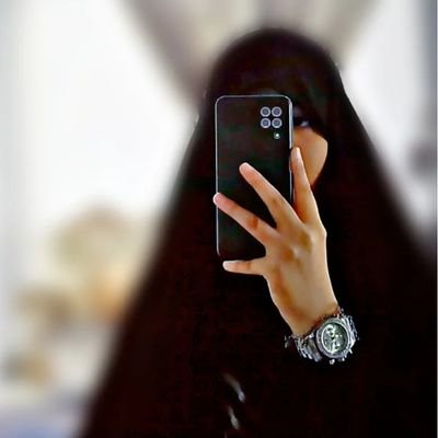 mahdis_khanom's profile picture. •برای حق میجنگم نه حق الوکاله✨️
•کارشناسی حقوق ⚖️
•تکواندو کار مملکت🥋