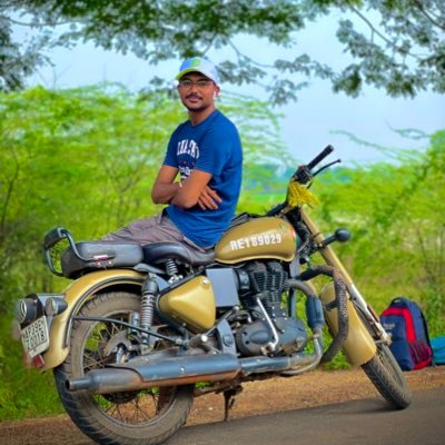 AvinashT2102's profile picture. 