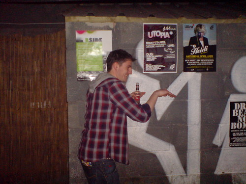 absolute photo whore, music, dancing, cups of tea, lolly, h20, manchester united, the maccabees, ooooosssh!