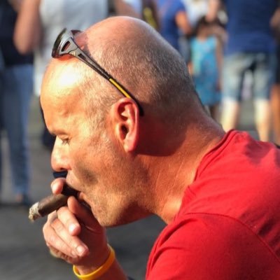 Blues, cigars, distilled spirits and just being out in nature birdwatching……..simple pleasures are the last healthy refuge in a complex world (O. Wilde)