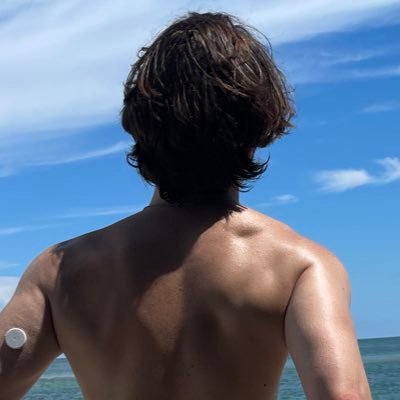 rrg420's profile picture. 