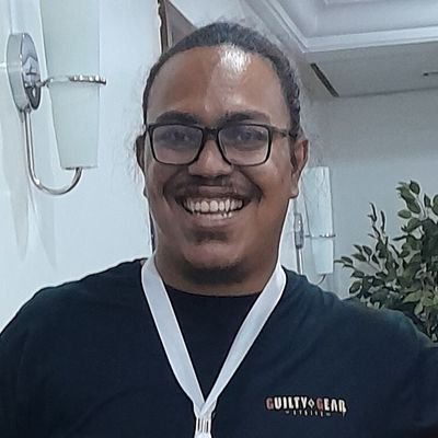 Gosta de se estressar com jogos de luta e perder a vida no Party Finder do FF XIV. Potemkin main em GGST pela @PhantomTeamFGC, com especialização em comer cola.