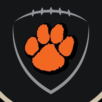 The Official Twitter Account of Tiger Football, 7x IHSA State Football Champions. I am a CHAMPION, and I REFUSE to lose! #BuildingChampions #DontFlinch