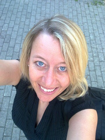 egglida's profile picture. Digital Business & Innovation | Hike & Bike