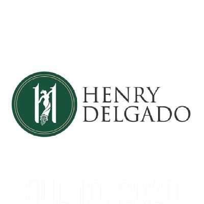 Henry Delgado is a bilingual Journalist Graduated in Film, video & TV Production in Ecuador & a Finance services expert Graduated in Berkeley College NYC