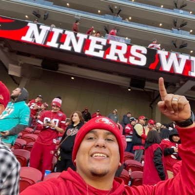 drermz's profile picture. Hala Madrid ⚽️🇪🇸 | Chivista 🐐🇲🇽 | Niner Faithful 🙌🏼🔴⚪️🏈