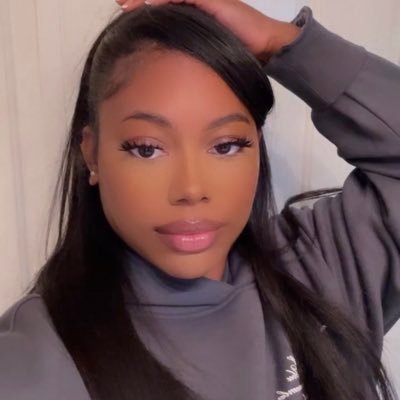 aria_gales's profile picture. olemiss 23’ 💙• ig: thecrownaria