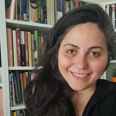 dr. öğretim üyesi | hayvanlar & şiddet, sermaye, adalet ilişkileri @dortayaklisehir | @newschool alumni phd. on dogs and cities - between care & violence