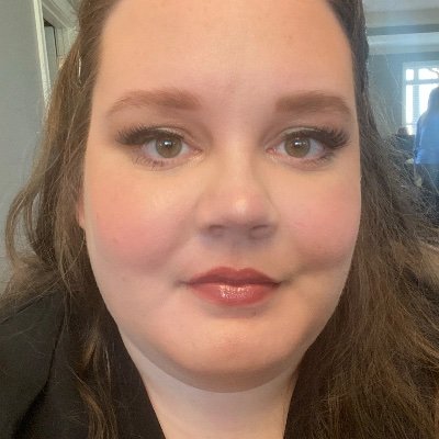26, Aspiring editor and critic Member: @filmindependent https://t.co/VvDb1jTKz0