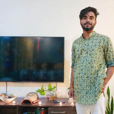 shuklaji_1_'s profile picture. 