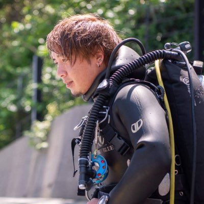 PRODIVER photo&video grapher 東伊豆富戸城ヶ崎インディーズにてダイビングインストラクターしてます。水中撮影チームCONTRASTメンバー