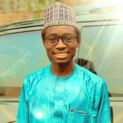 Prophet Muhammad (S.A.W) 💏||FUDITE #TØXIÇOLØGIST💉🔬@fcbarcelona⚽💪||Game addict 🎮|| 👉 🥅⚽ 🏃