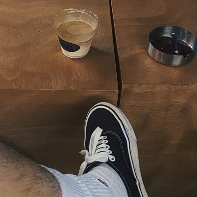 l_cumshot's profile picture. 對👉黑襪 腿毛 胡茬👈抵抗無能