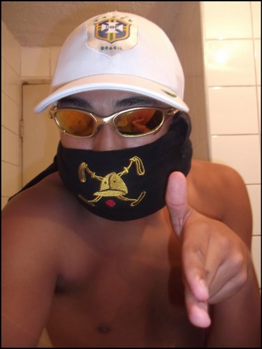 ZepoviinhoO no meu twitter naum colla...LeeoziinhoO S2 Ariih