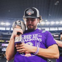 Alec (@handlin12) 's Twitter Profile