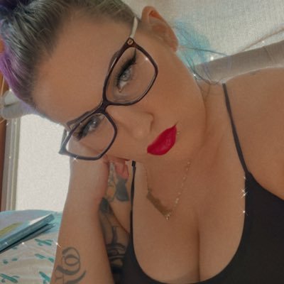 34😈 Italian Sicilian🇮🇹🇮🇲Sagittarius ♐️🌞Leo 🌛leo 🌅 Psychology major👩🏻💼tatted&pierced💉 from hell😈uncontrollable💯unbothered🔥untouchable 💰