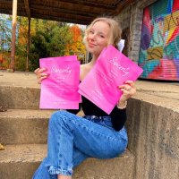 Mia White (@miawhite_55) 's Twitter Profile