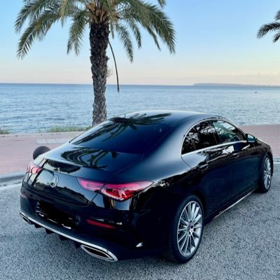 Black_Label28's profile picture. 💙🤍💘🤍💜