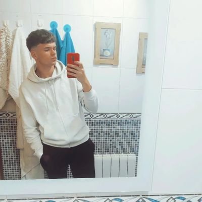 carlosrs_2's profile picture. 😶😶