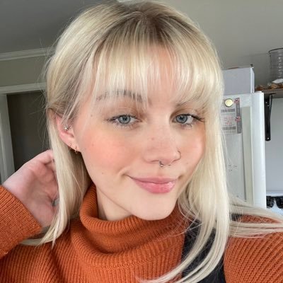 _ellagarrett's profile picture. gemini ☼ virgo ☽ libra ↑ // #BlackLivesMatter