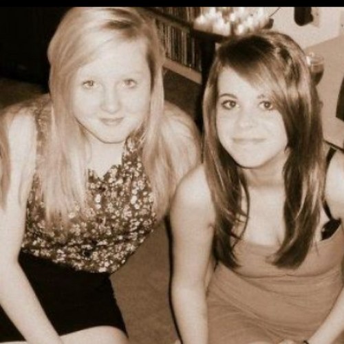 sianstowers's profile picture. follow me and i'll follow back:)))